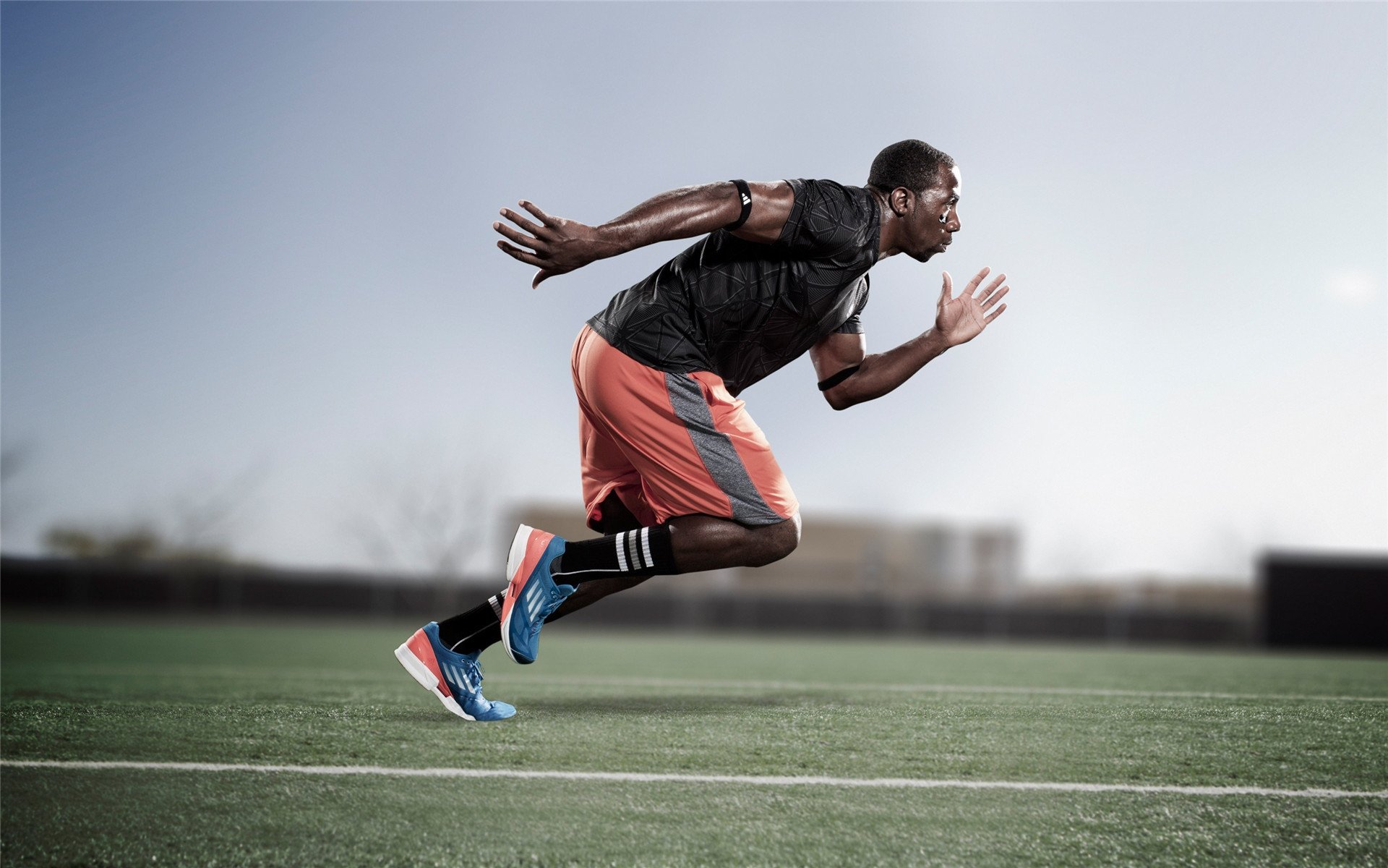 卡马文加教科书式表现闪耀全场，突尼斯单节爆发拉开拉齐奥差距